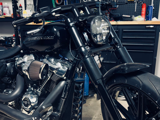 PREORDER - 2” 2018-2023 Breakout drag bars with flush mount integrated Speedo cluster